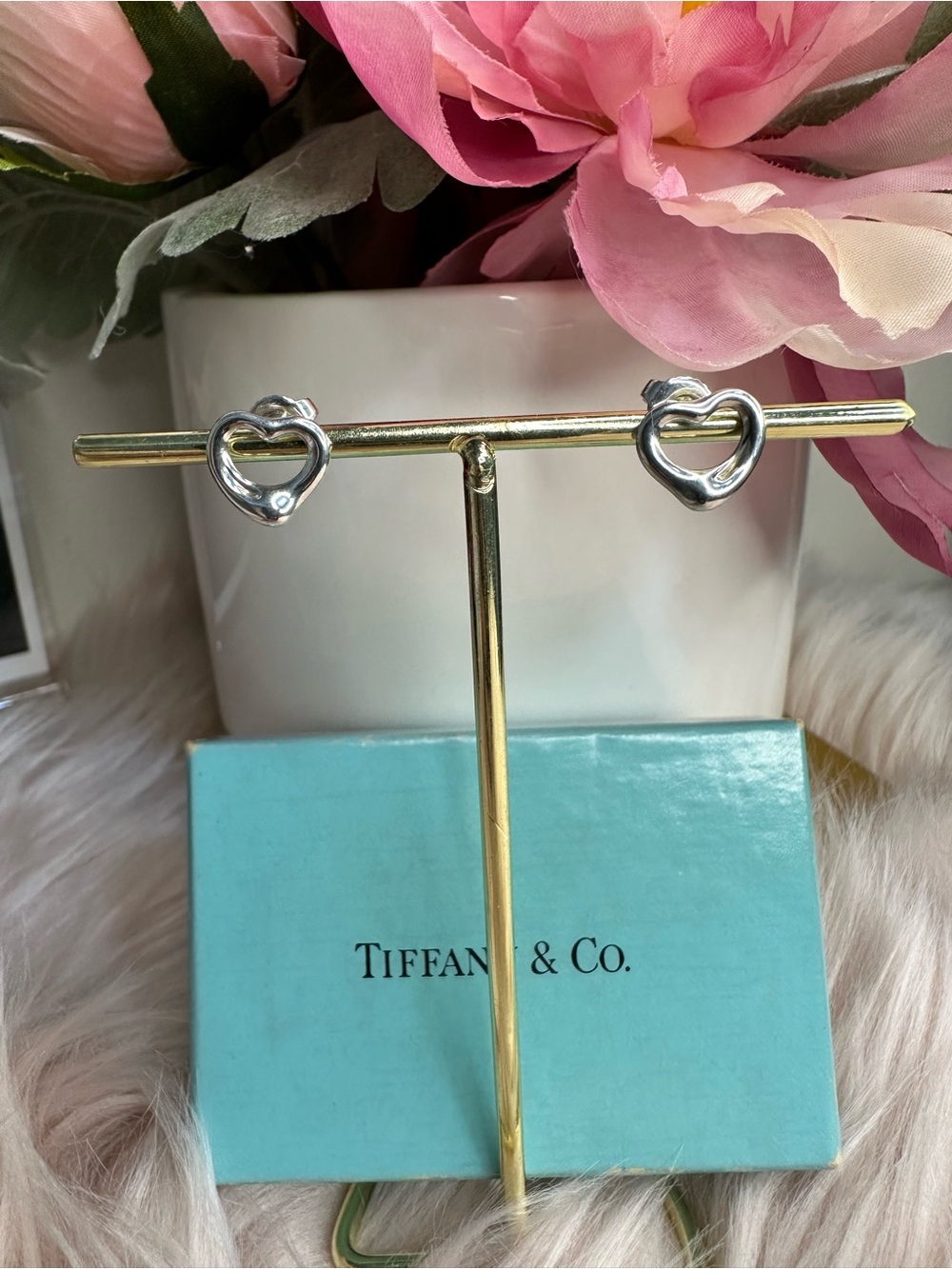 Tiffany and Co Elsa Peretti Open Heart Earrings